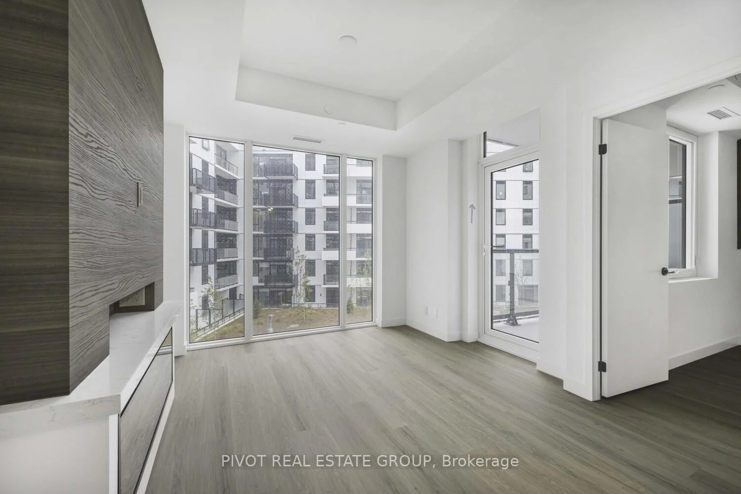 Photo 3 of Unit 732, 1050 Eastern Avenue, Toronto, The Beaches — HOMEH