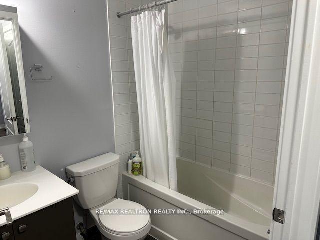 Photo 11 of Unit 228, 555 William Graham Drive, Aurora, Rural Aurora — HOMEH