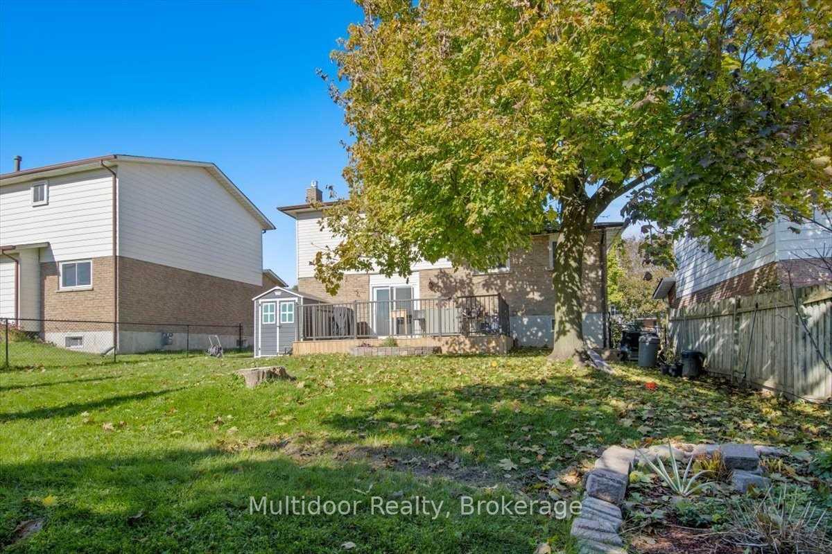 Photo 24 of 50 Rosalynne Avenue, Clarington, Bowmanville — HOMEH