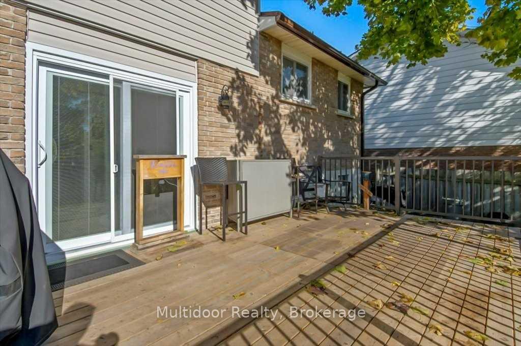 Photo 25 of 50 Rosalynne Avenue, Clarington, Bowmanville — HOMEH