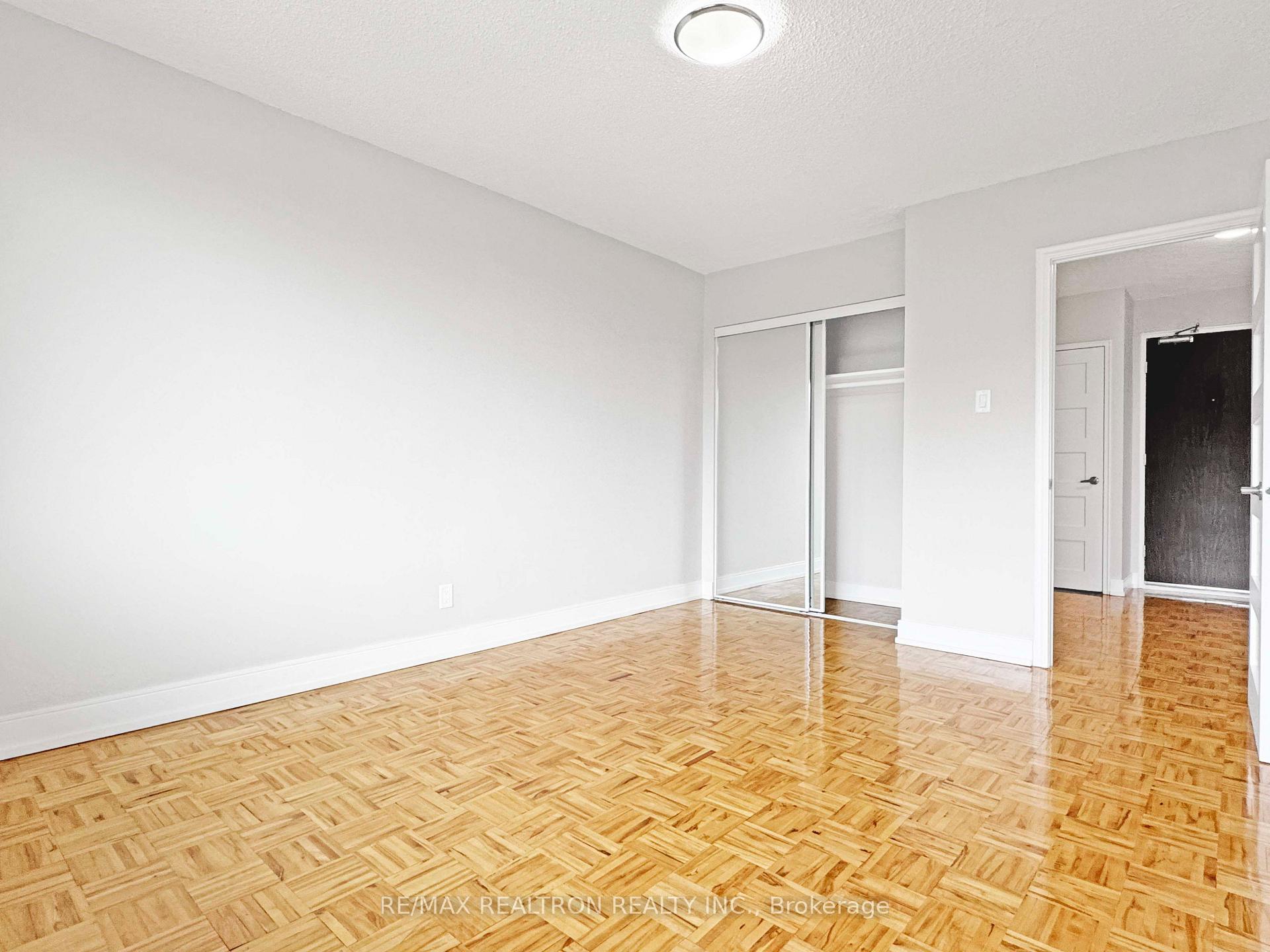 Photo 10 of Unit 201, 990 Avenue Road, Toronto, Yonge-Eglinton — HOMEH