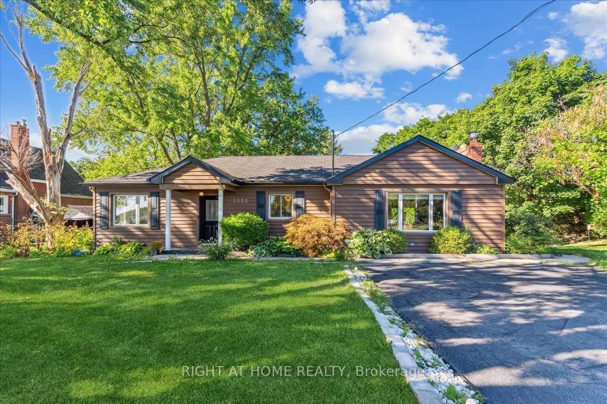 Photo 1 of Unit Lower, 1252 Waterdown Road, Burlington, Grindstone — HOMEH