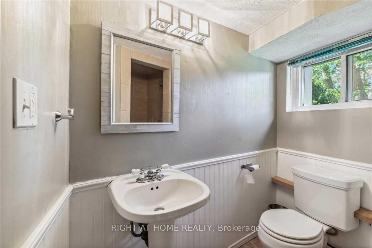 Photo 8 of Unit Lower, 1252 Waterdown Road, Burlington, Grindstone — HOMEH