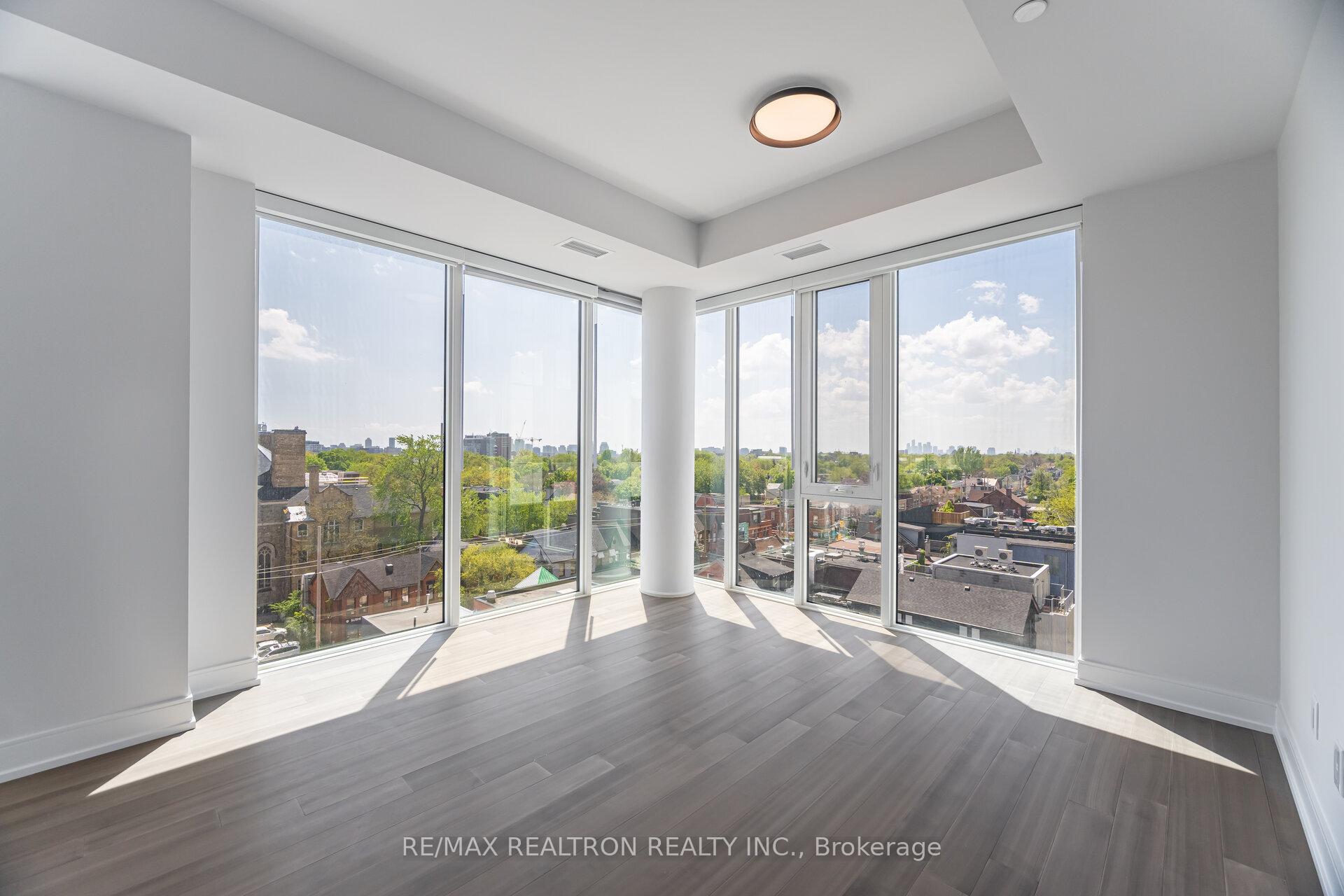 Photo 11 of Unit 710, 664 Spadina Avenue, Toronto, University — HOMEH