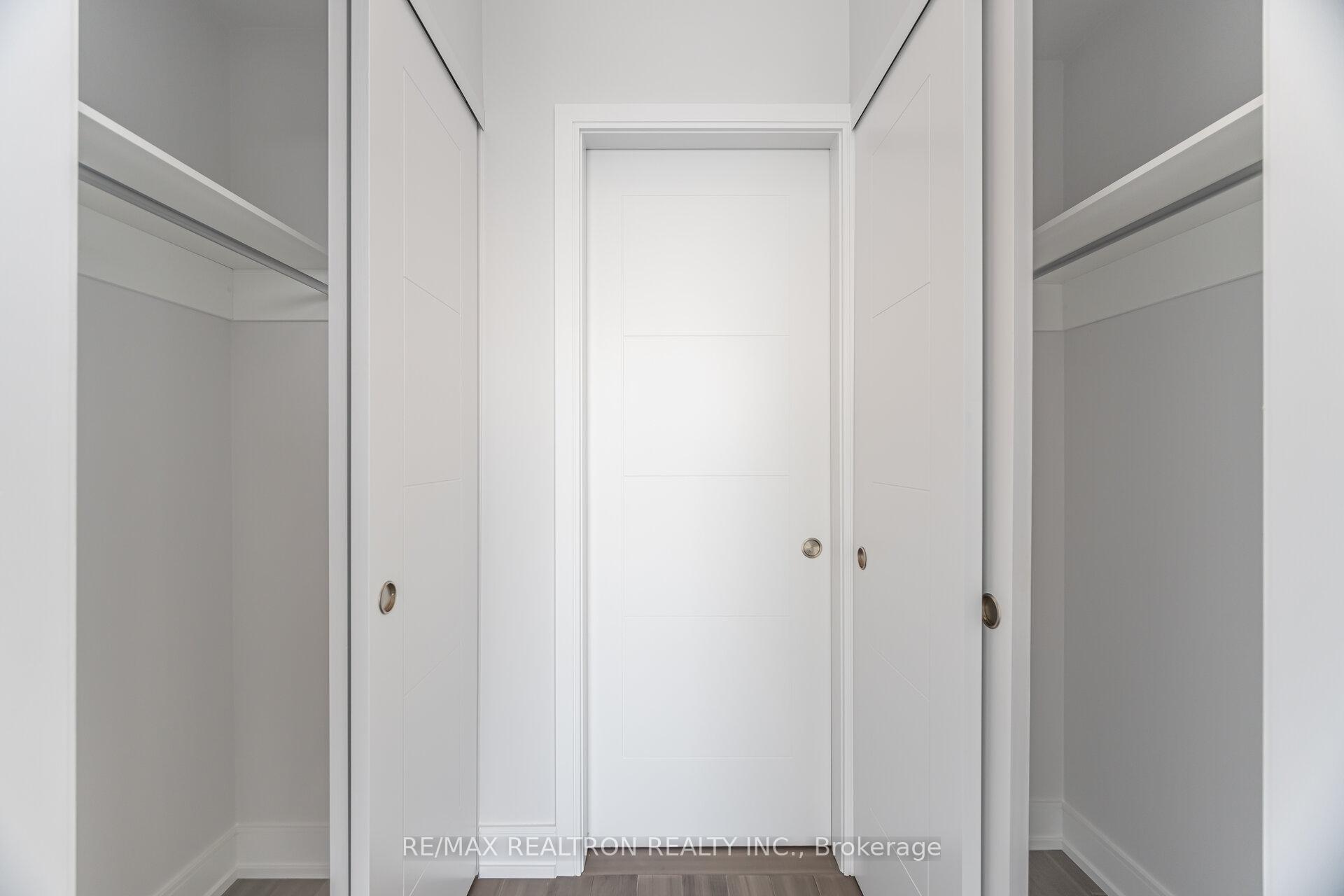 Photo 18 of Unit 710, 664 Spadina Avenue, Toronto, University — HOMEH