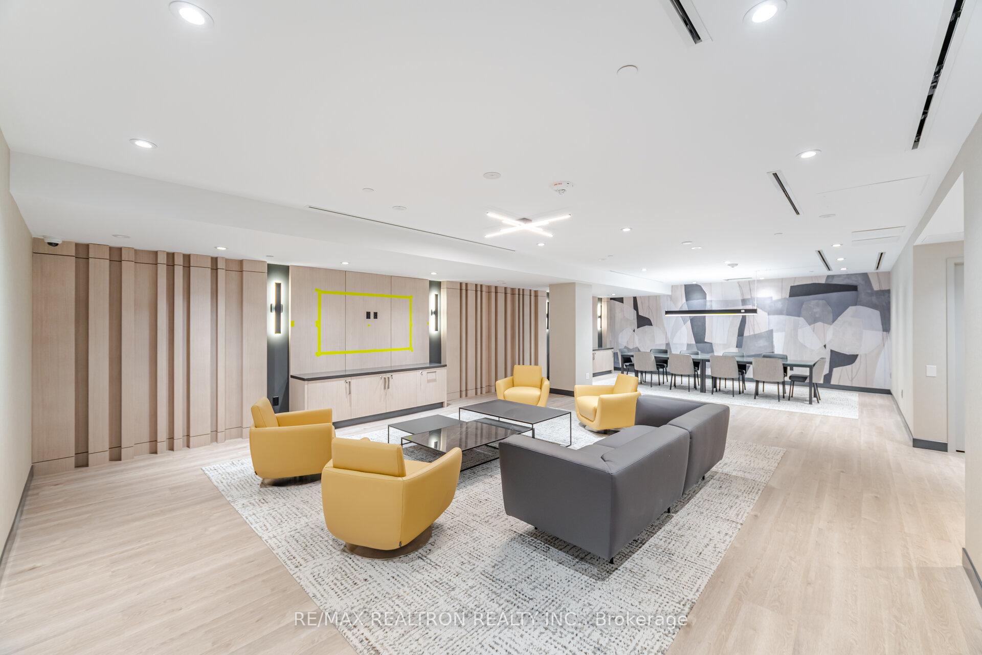 Photo 35 of Unit 710, 664 Spadina Avenue, Toronto, University — HOMEH