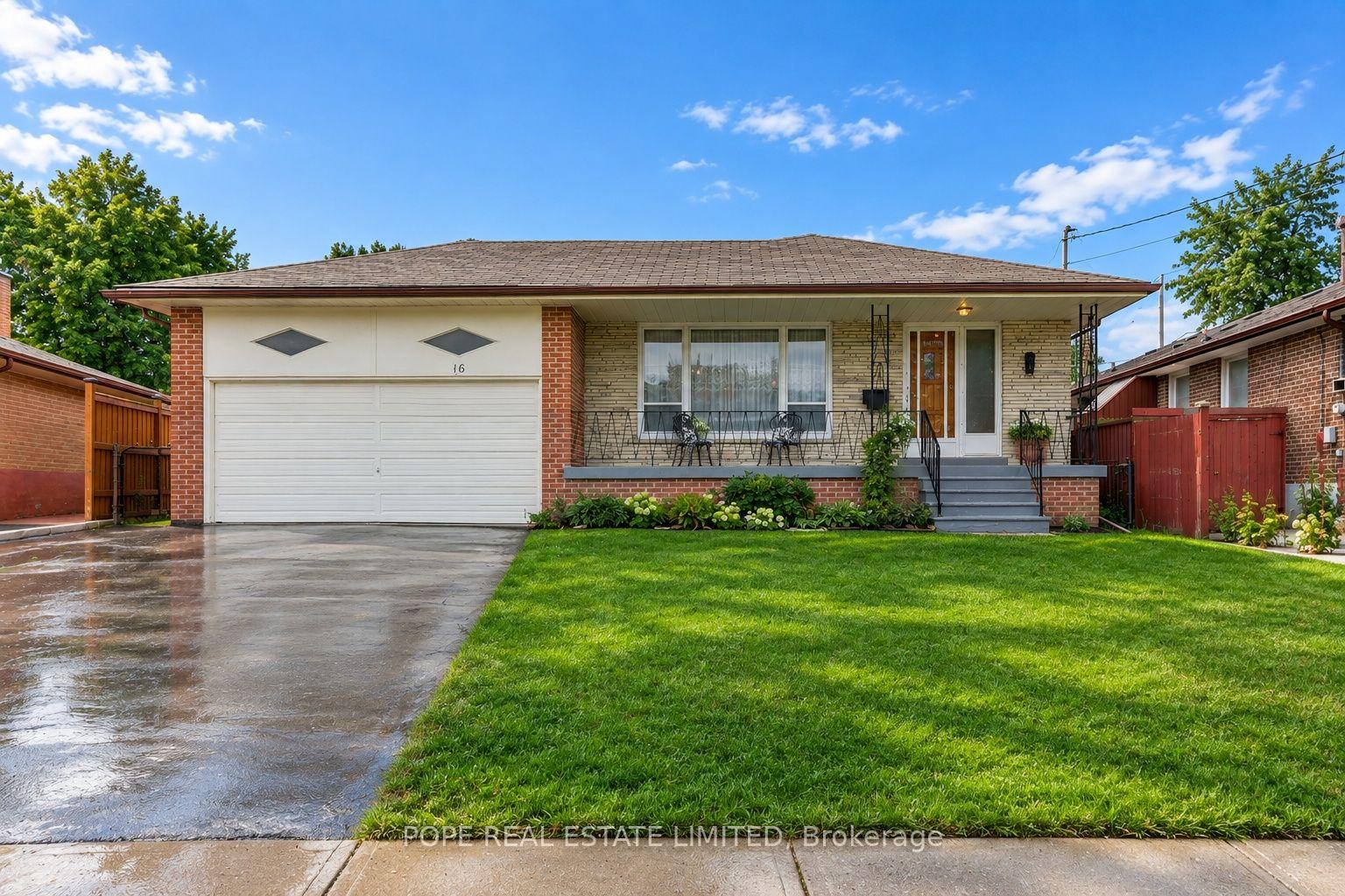 Photo 1 of 16 Pipestone Place, Etobicoke, Elms-Old Rexdale — HOMEH