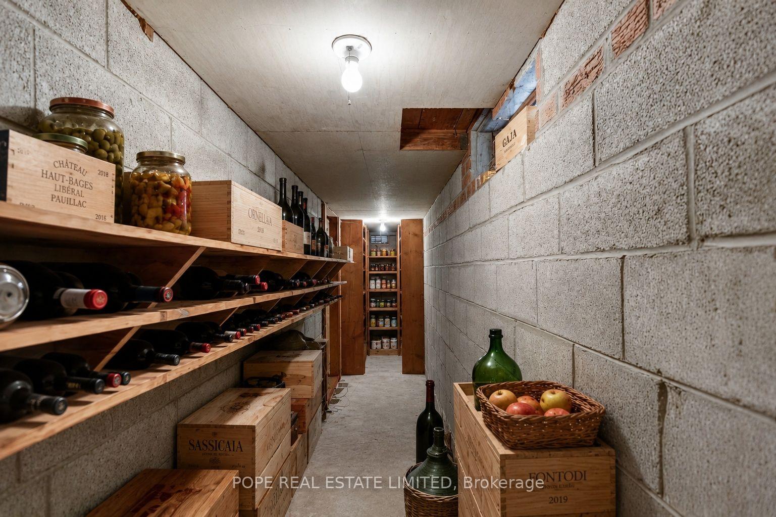 Photo 14 of 16 Pipestone Place, Etobicoke, Elms-Old Rexdale — HOMEH