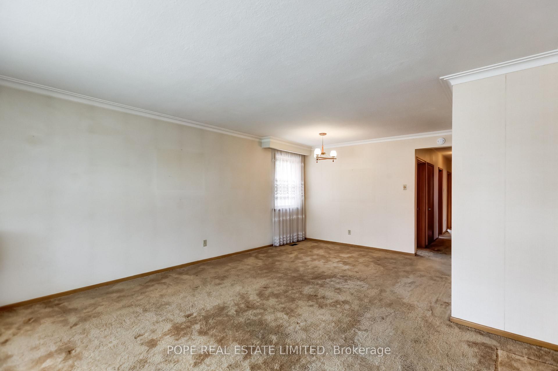 Photo 22 of 16 Pipestone Place, Etobicoke, Elms-Old Rexdale — HOMEH