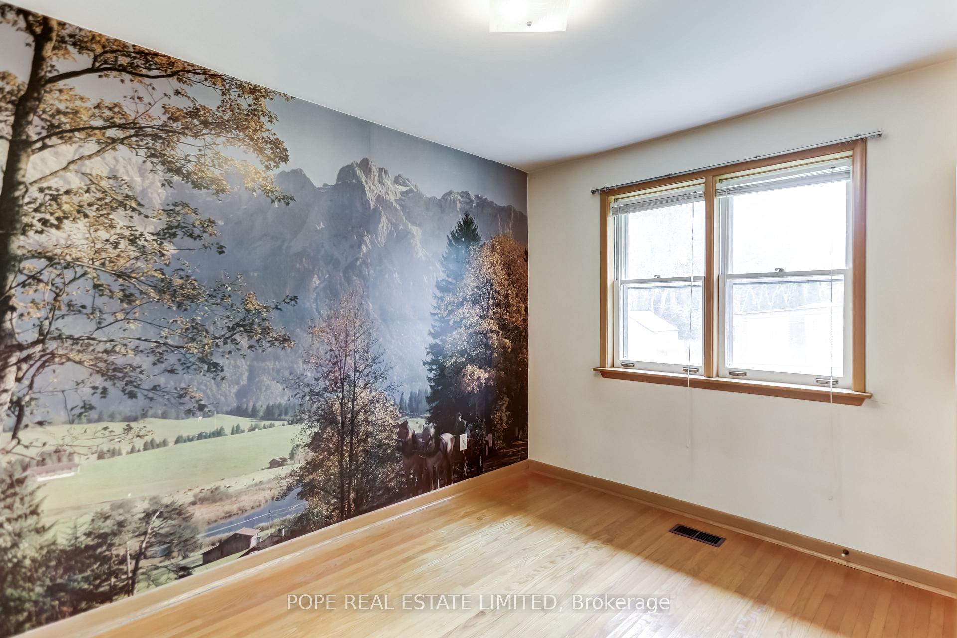 Photo 32 of 16 Pipestone Place, Etobicoke, Elms-Old Rexdale — HOMEH