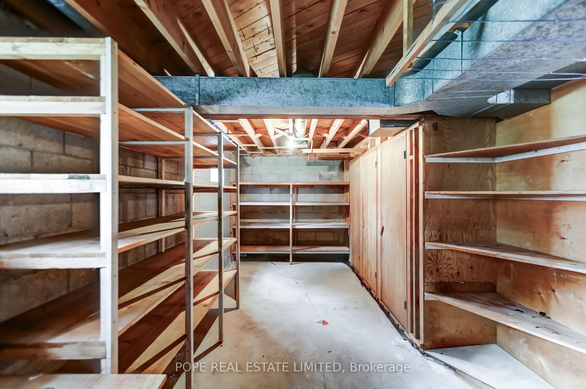 Photo 43 of 16 Pipestone Place, Etobicoke, Elms-Old Rexdale — HOMEH
