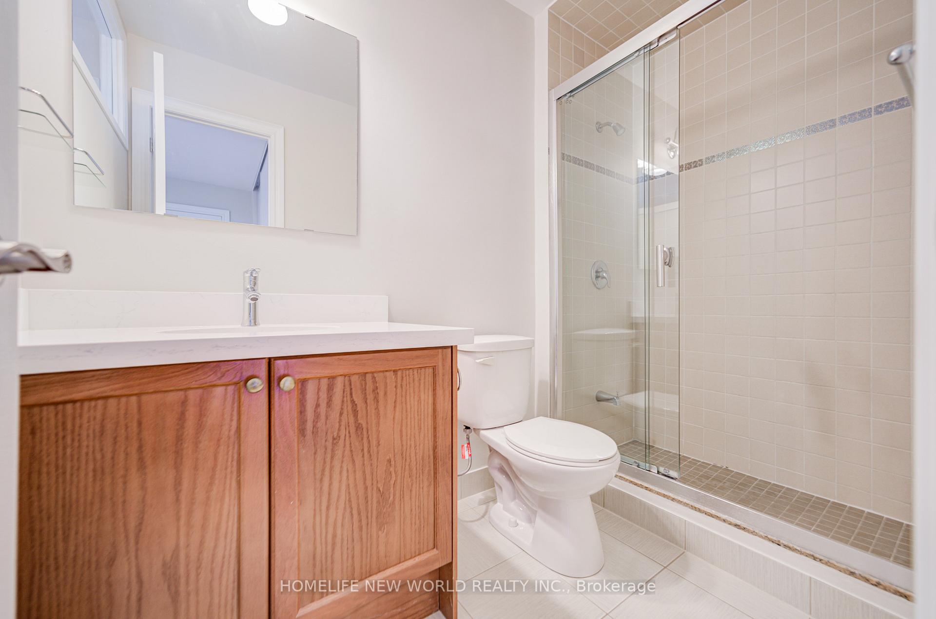 Photo 21 of 29 New Havens Way, Markham, Thornhill — HOMEH