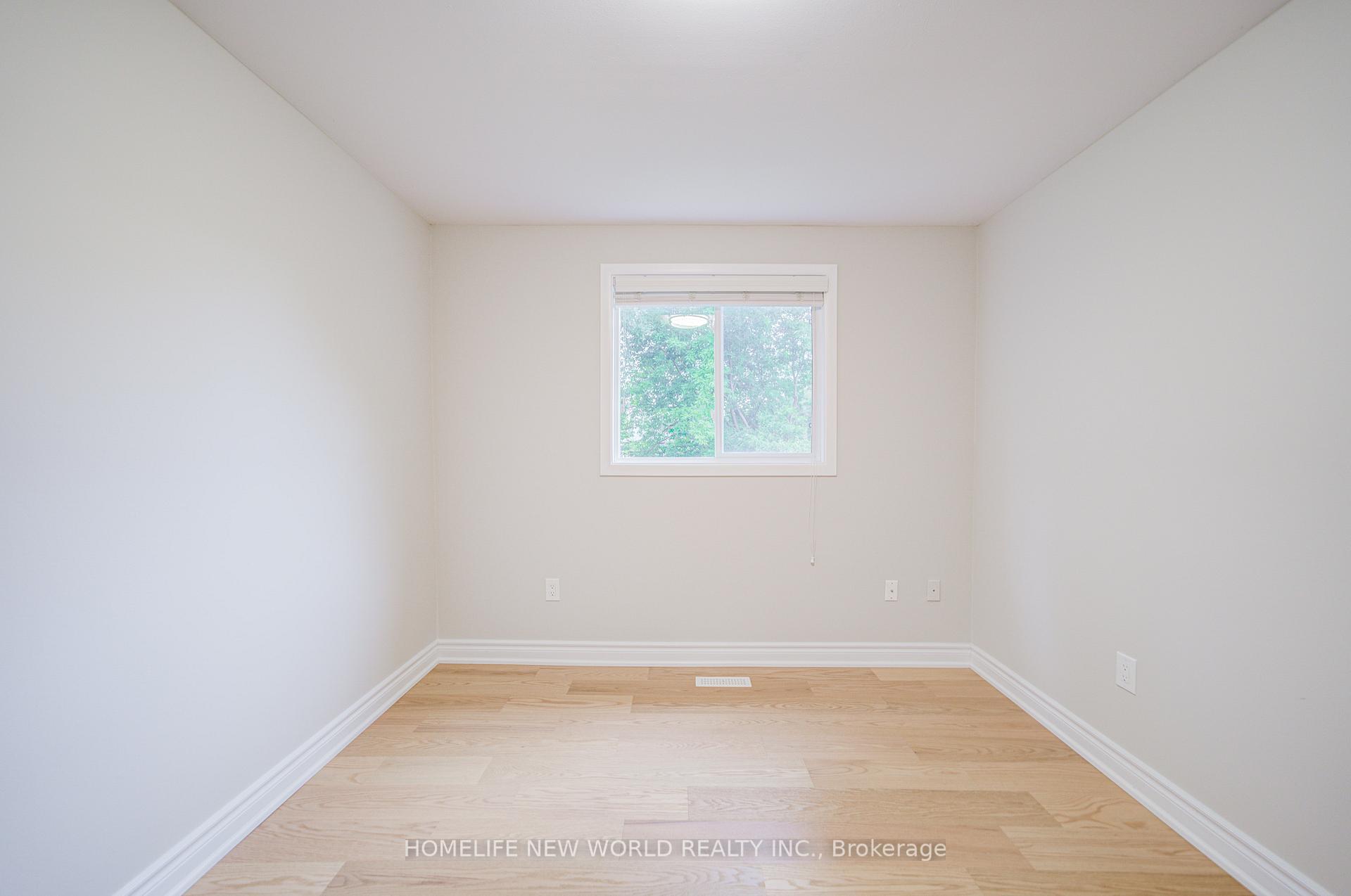 Photo 25 of 29 New Havens Way, Markham, Thornhill — HOMEH