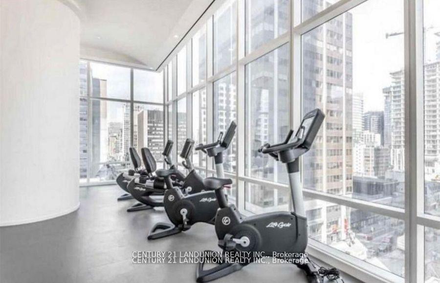 Photo 13 of Unit 2612, 1 Bloor Street E, Toronto, Church-Yonge Corridor — HOMEH