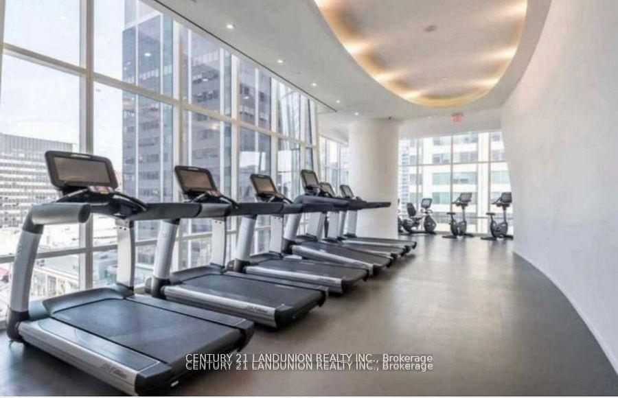 Photo 15 of Unit 2612, 1 Bloor Street E, Toronto, Church-Yonge Corridor — HOMEH