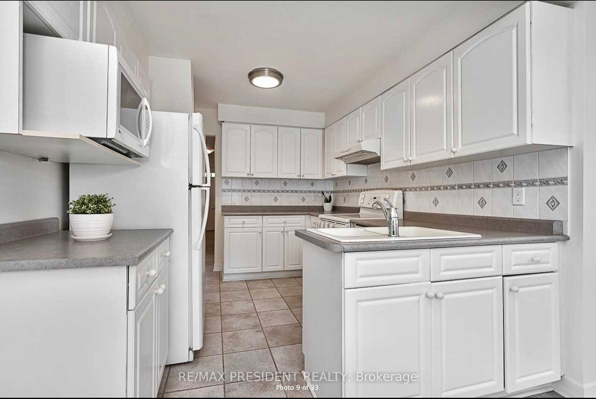 Photo 13 of 2586 Hammond Road, Mississauga, Sheridan — HOMEH