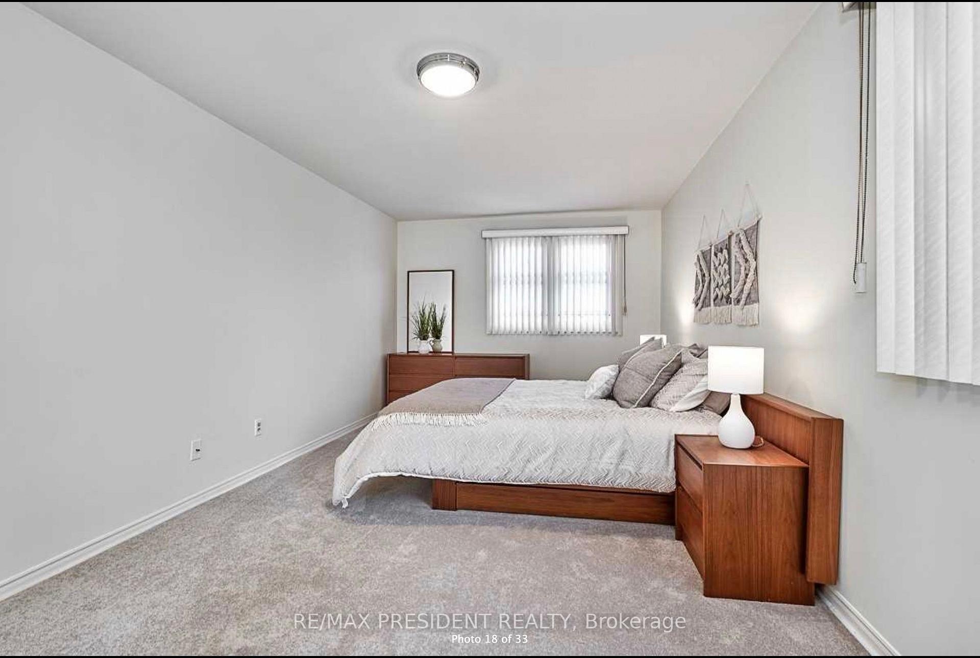 Photo 17 of 2586 Hammond Road, Mississauga, Sheridan — HOMEH