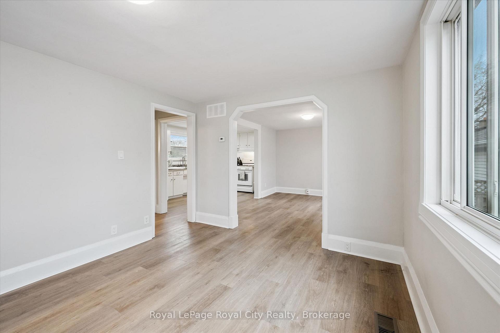 Photo 11 of Unit 2, 29 Hooper Street W, Guelph, St. Patrick's Ward — HOMEH