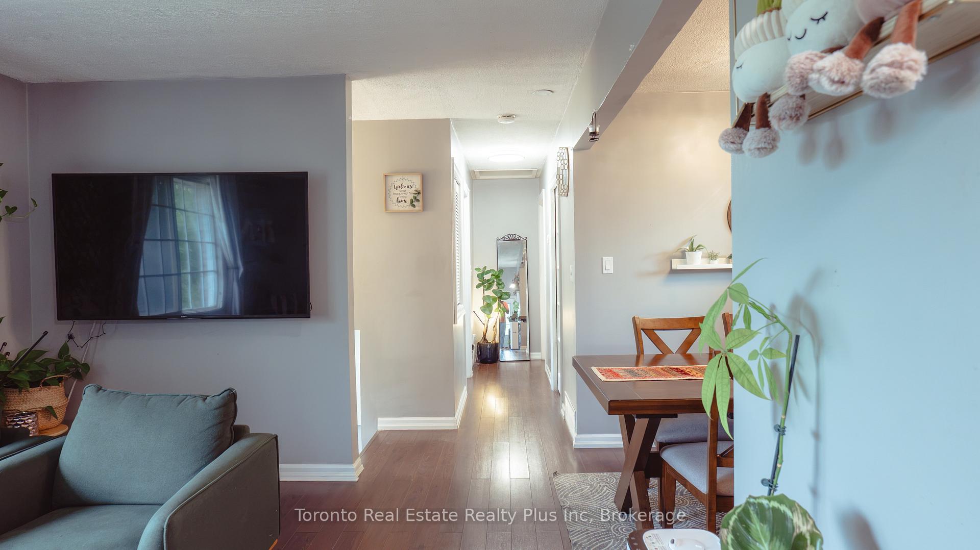 Photo 24 of 23 Moffatt Street, St. Catharines, Oakdale — HOMEH