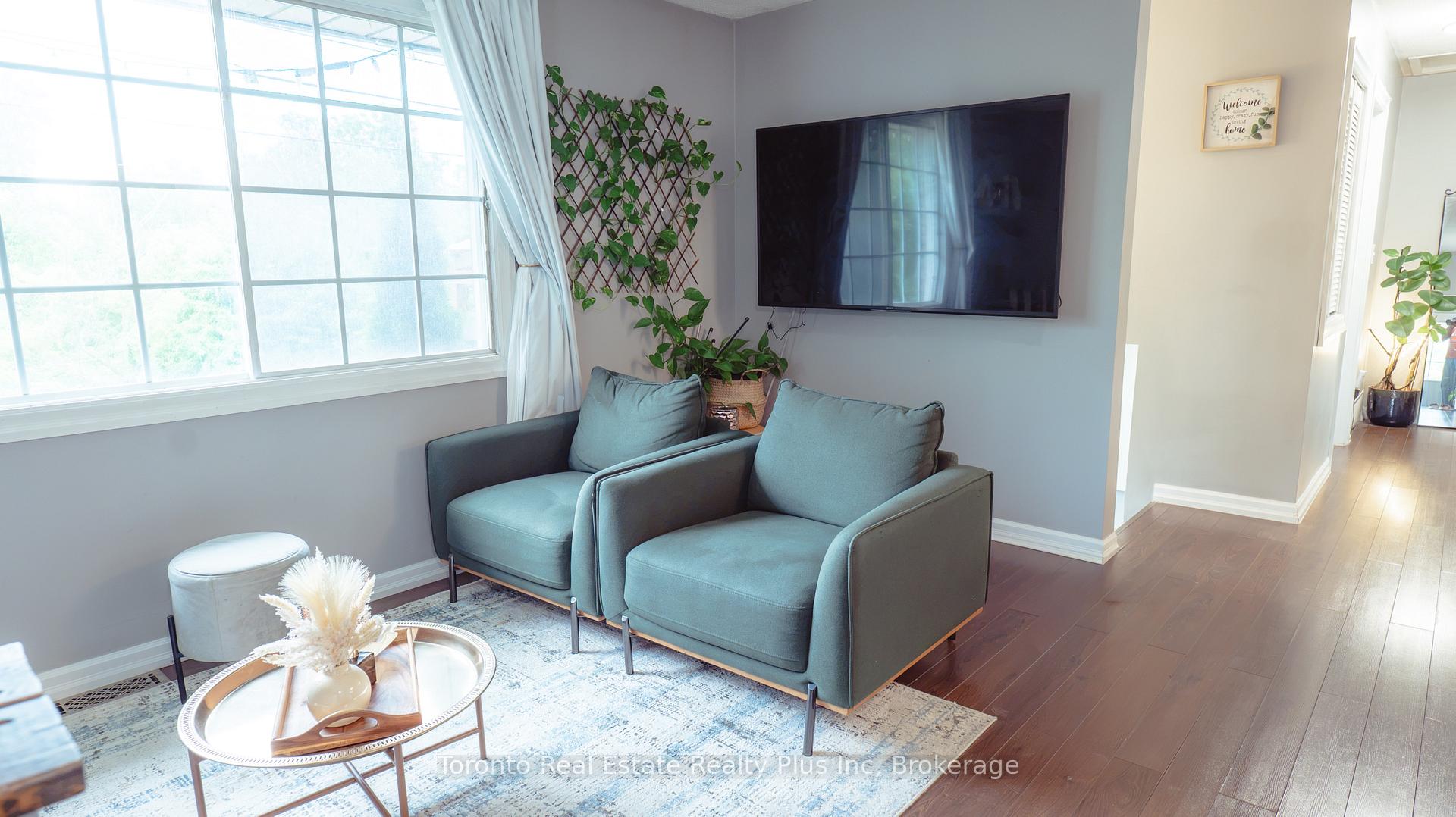 Photo 35 of 23 Moffatt Street, St. Catharines, Oakdale — HOMEH