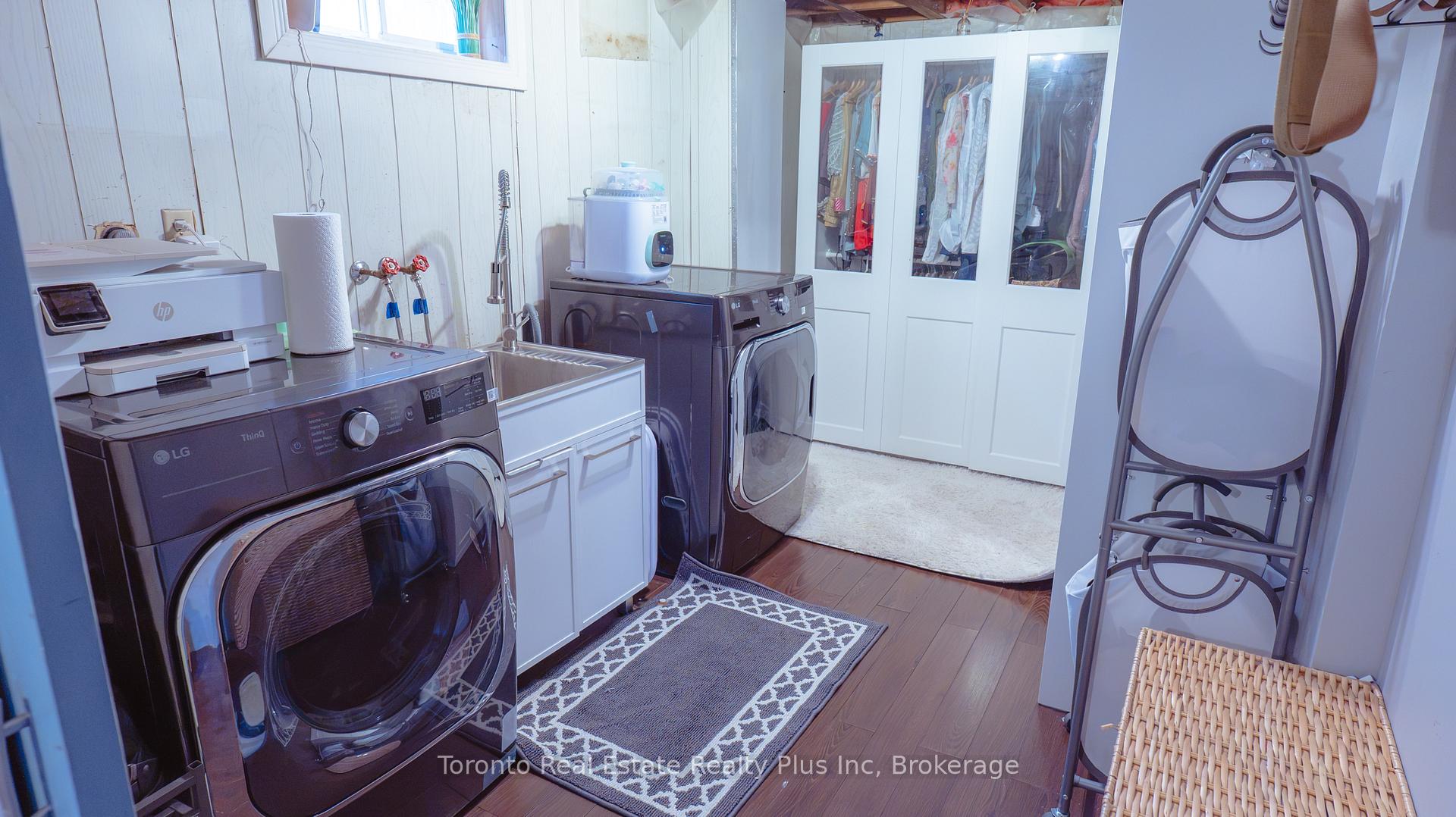 Photo 43 of 23 Moffatt Street, St. Catharines, Oakdale — HOMEH