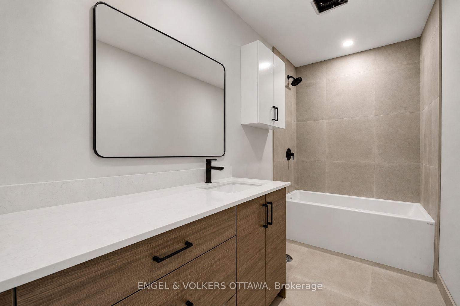 Photo 7 of Unit 8, 655 Donat Street N, Ottawa, Vanier — HOMEH