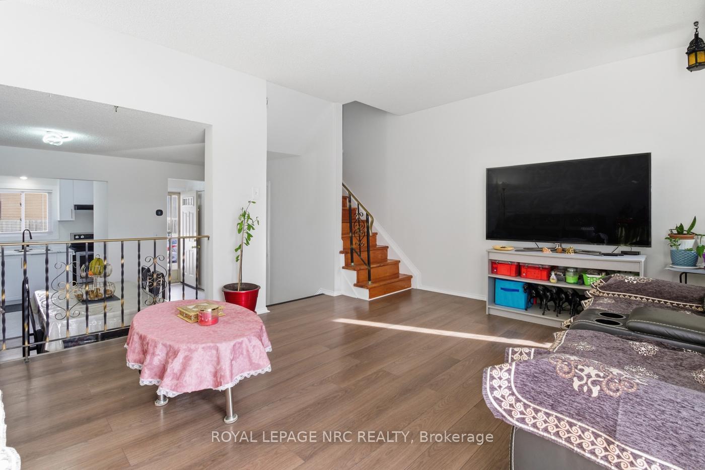 Photo 13 of Unit 14, 64 Forster Street, St. Catharines, Vine/Linwell — HOMEH