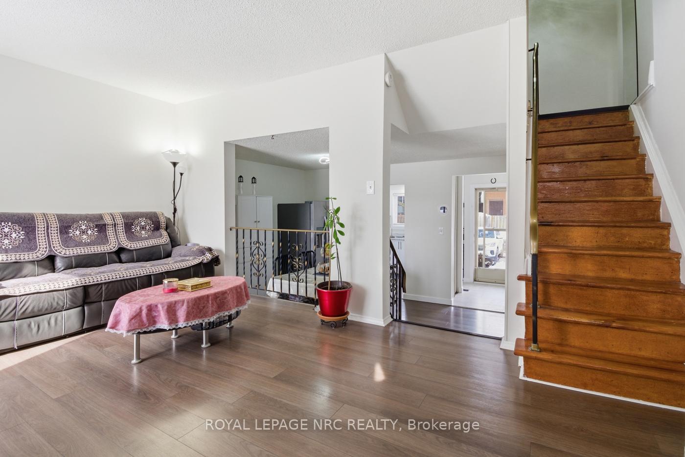 Photo 14 of Unit 14, 64 Forster Street, St. Catharines, Vine/Linwell — HOMEH