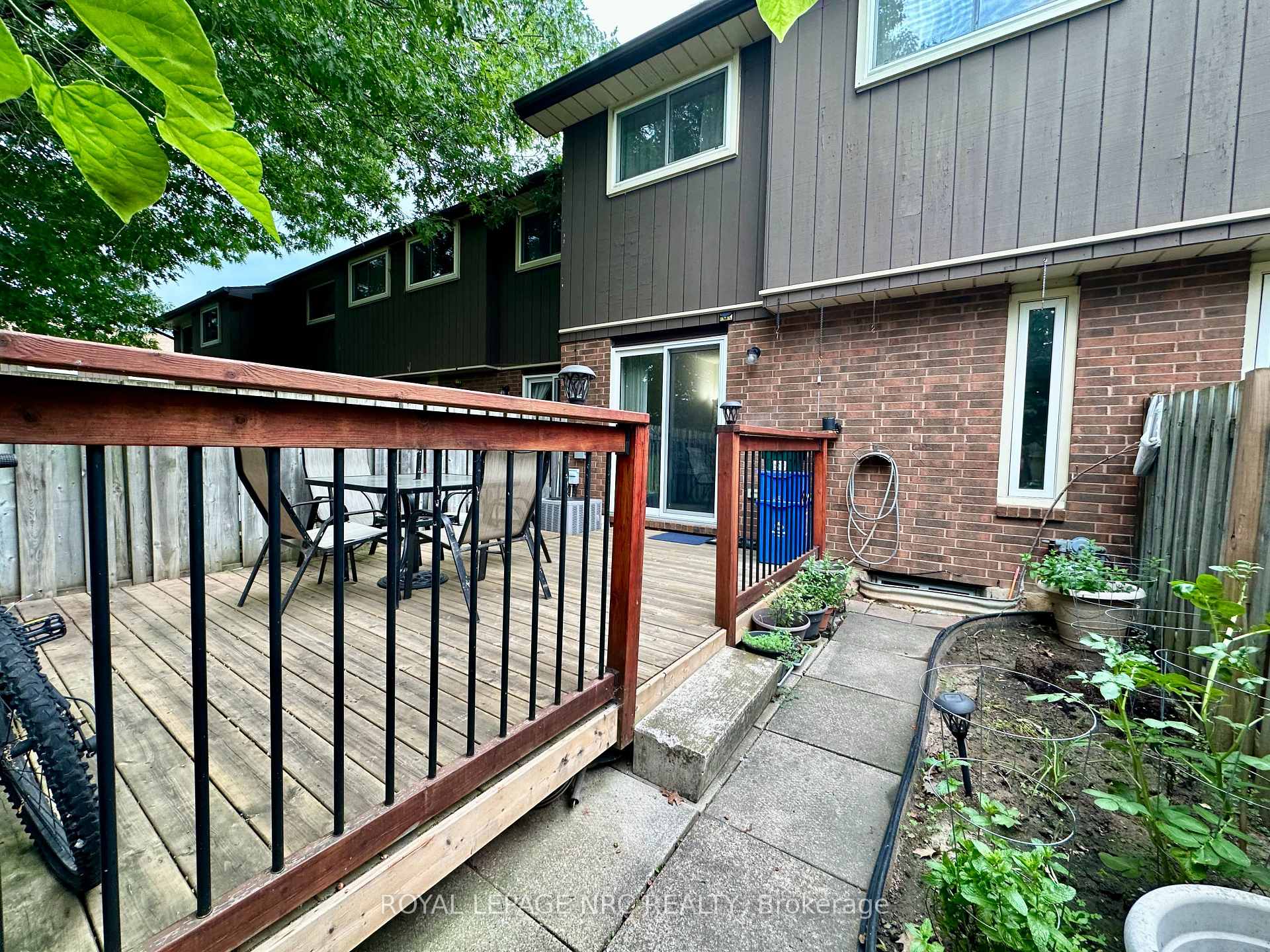 Photo 31 of Unit 14, 64 Forster Street, St. Catharines, Vine/Linwell — HOMEH