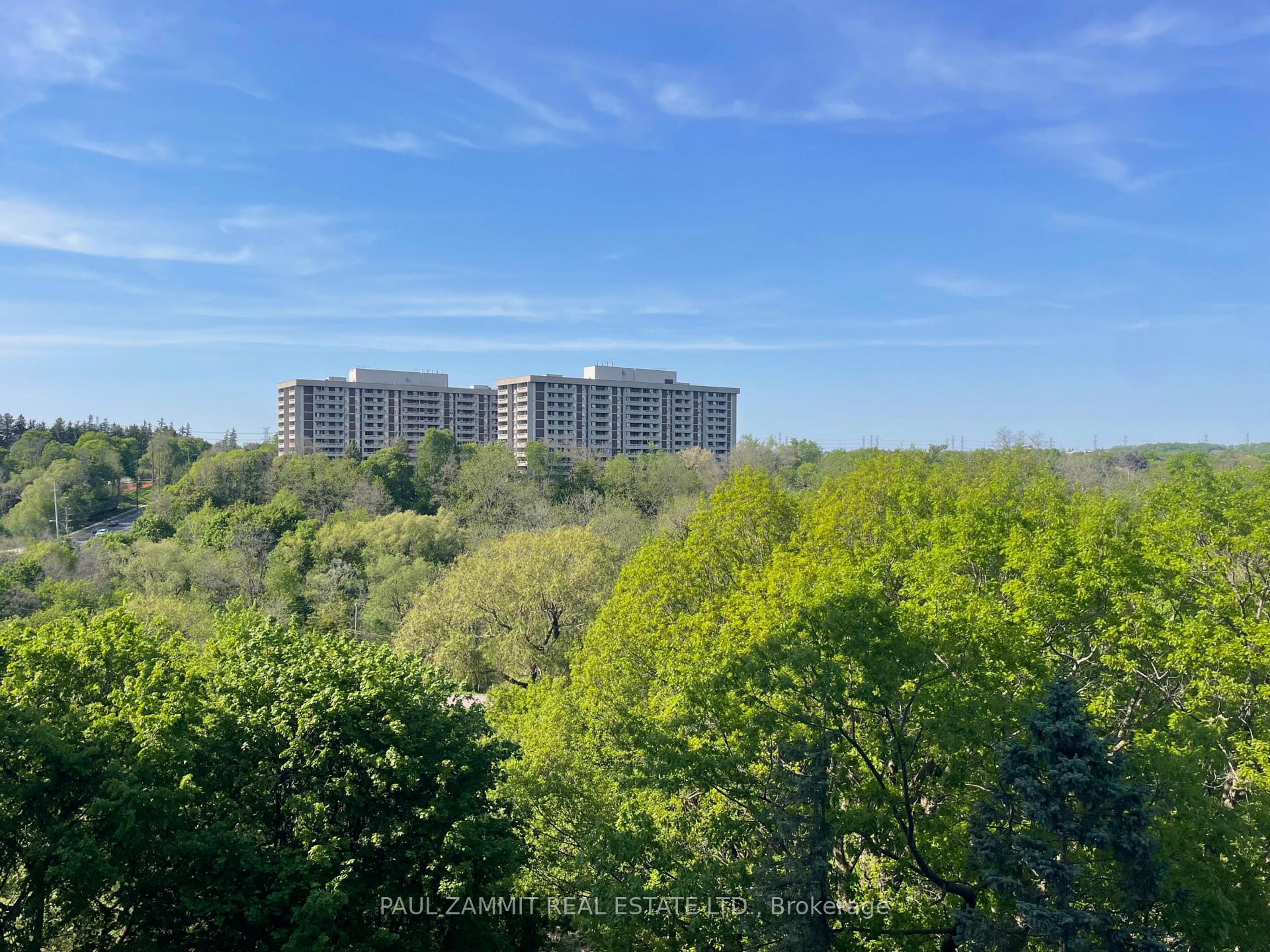 Photo 6 of Unit 701, 7811 Yonge Street, Markham, Thornhill — HOMEH