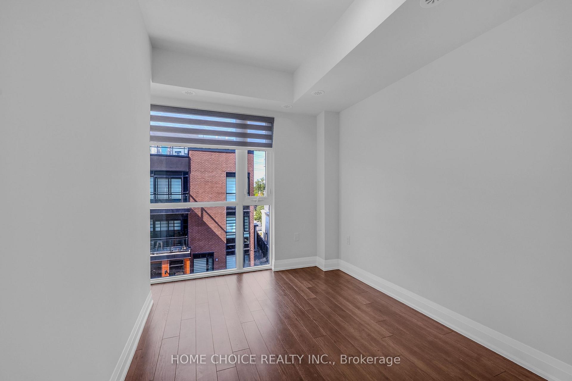 Photo 21 of Unit D704, 5289 Highway 7 W, Vaughan, Vaughan Grove — HOMEH