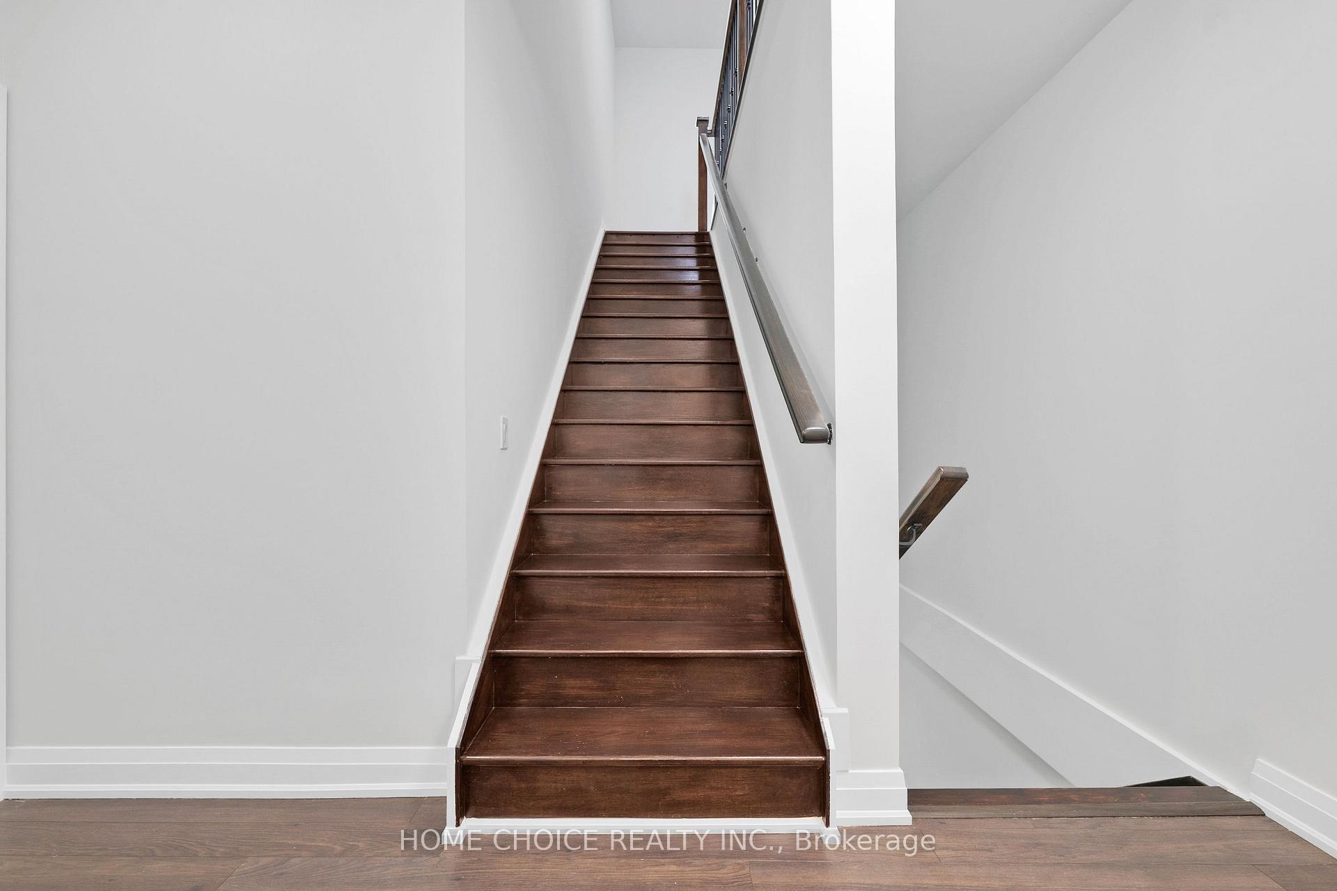 Photo 28 of Unit D704, 5289 Highway 7 W, Vaughan, Vaughan Grove — HOMEH
