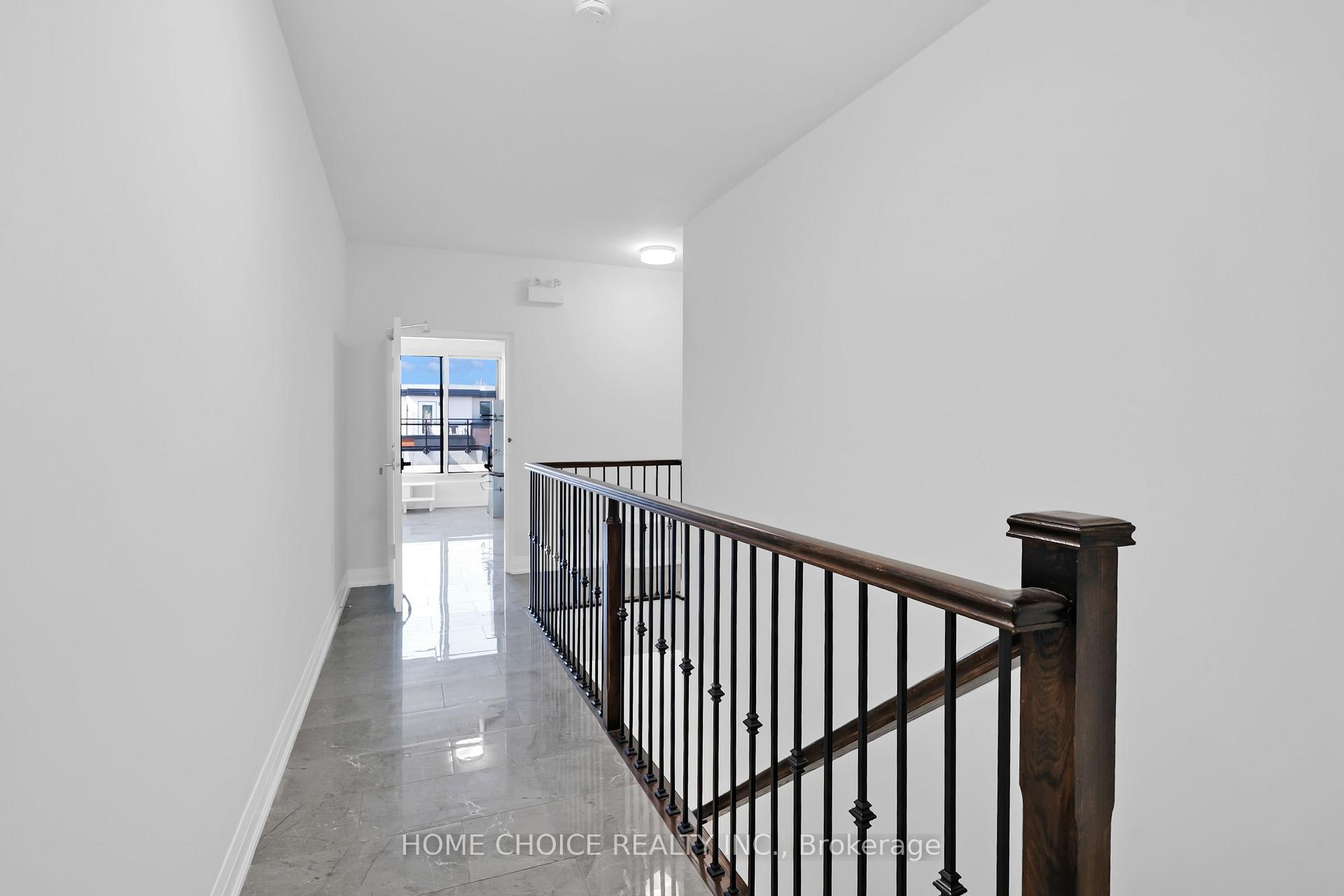 Photo 29 of Unit D704, 5289 Highway 7 W, Vaughan, Vaughan Grove — HOMEH