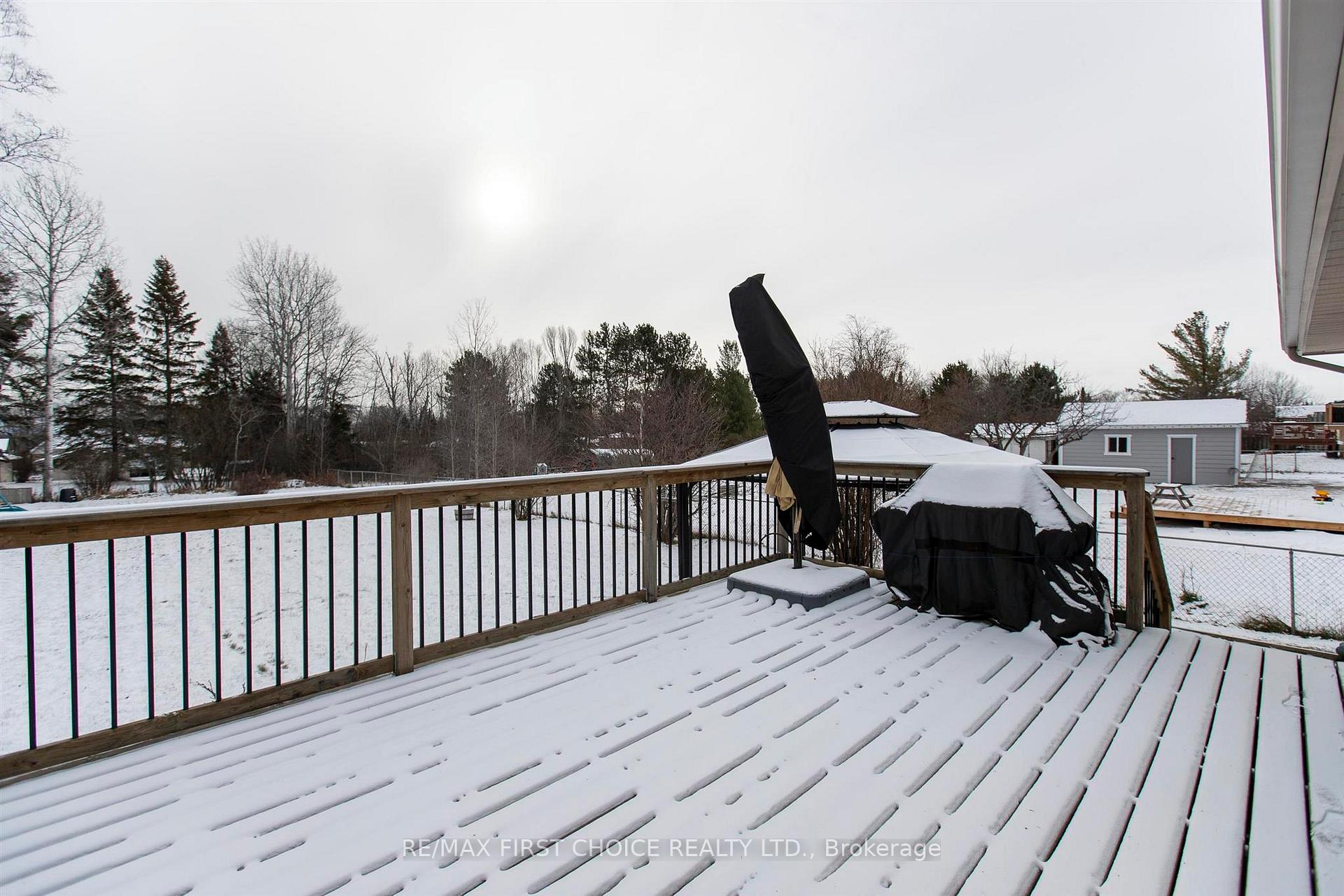 Photo 48 of 275 Sherwood Drive, Thunder Bay, John Street North — HOMEH