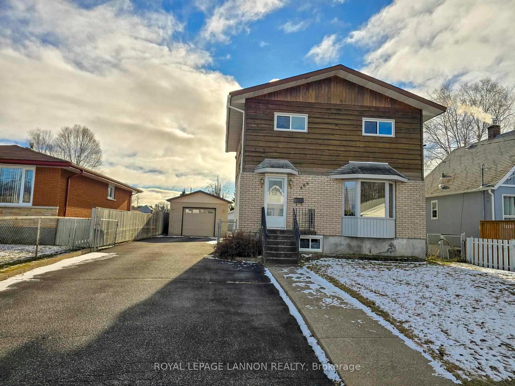 Photo 1 of 409 Merrill Street, Thunder Bay, Current River — HOMEH