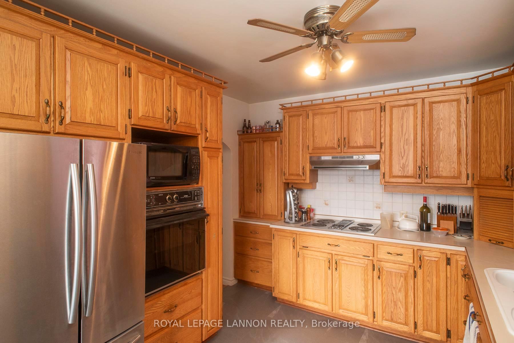 Photo 13 of 409 Merrill Street, Thunder Bay, Current River — HOMEH