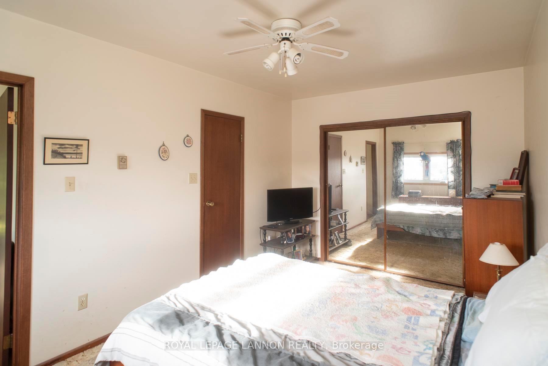 Photo 16 of 409 Merrill Street, Thunder Bay, Current River — HOMEH