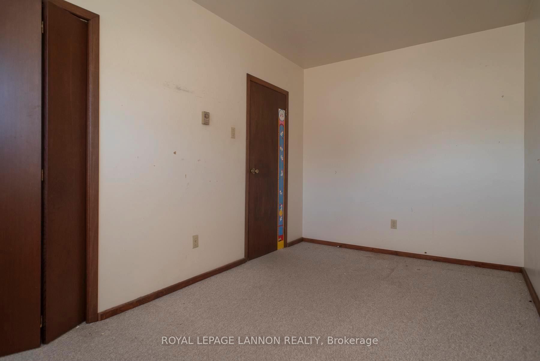 Photo 24 of 409 Merrill Street, Thunder Bay, Current River — HOMEH