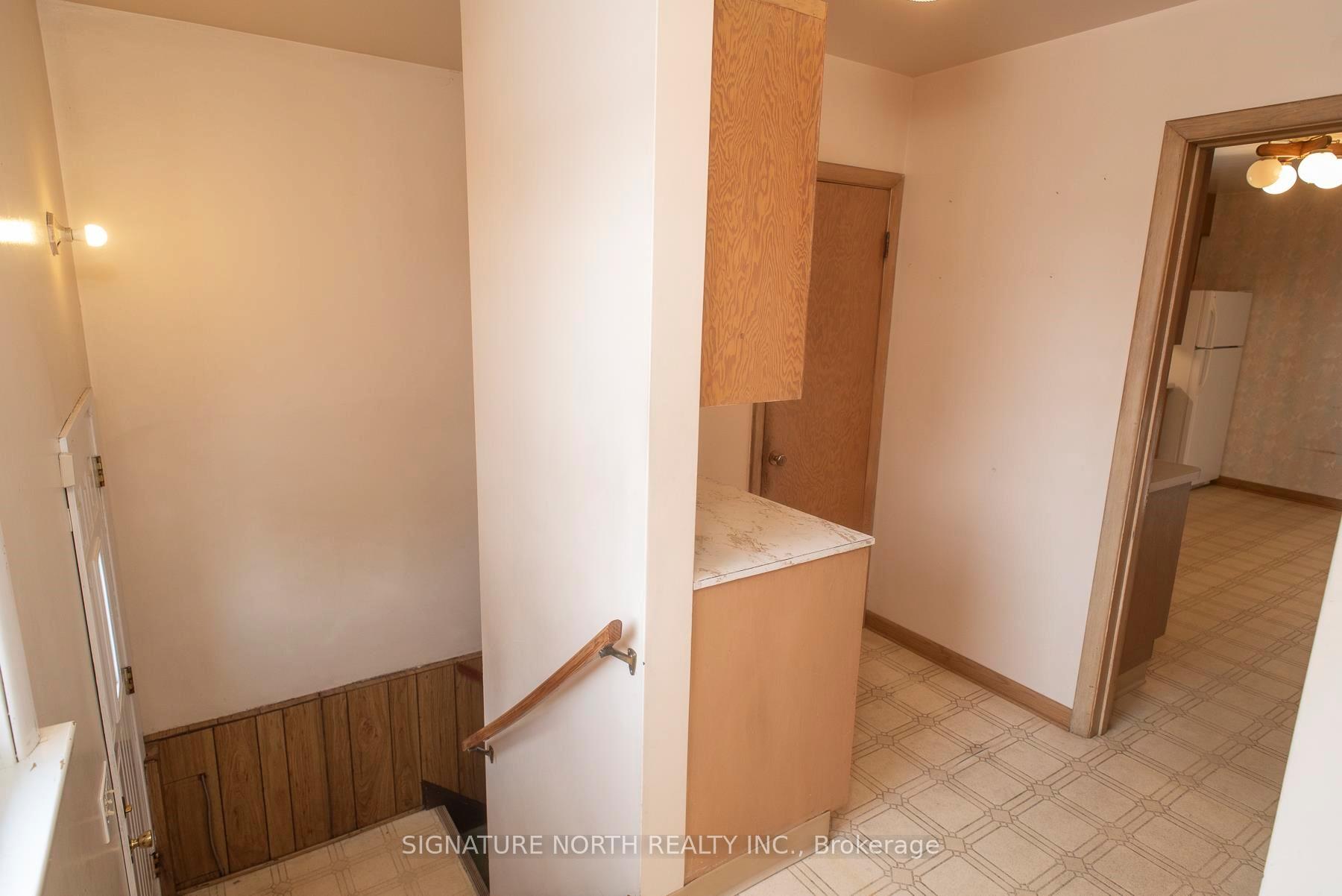 Photo 29 of 844 Syndicate Avenue N, Thunder Bay, McKeller Park — HOMEH