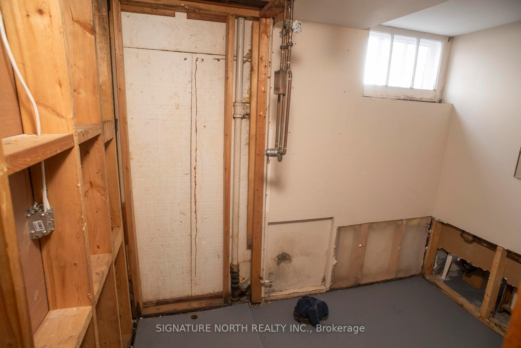 Photo 39 of 844 Syndicate Avenue N, Thunder Bay, McKeller Park — HOMEH