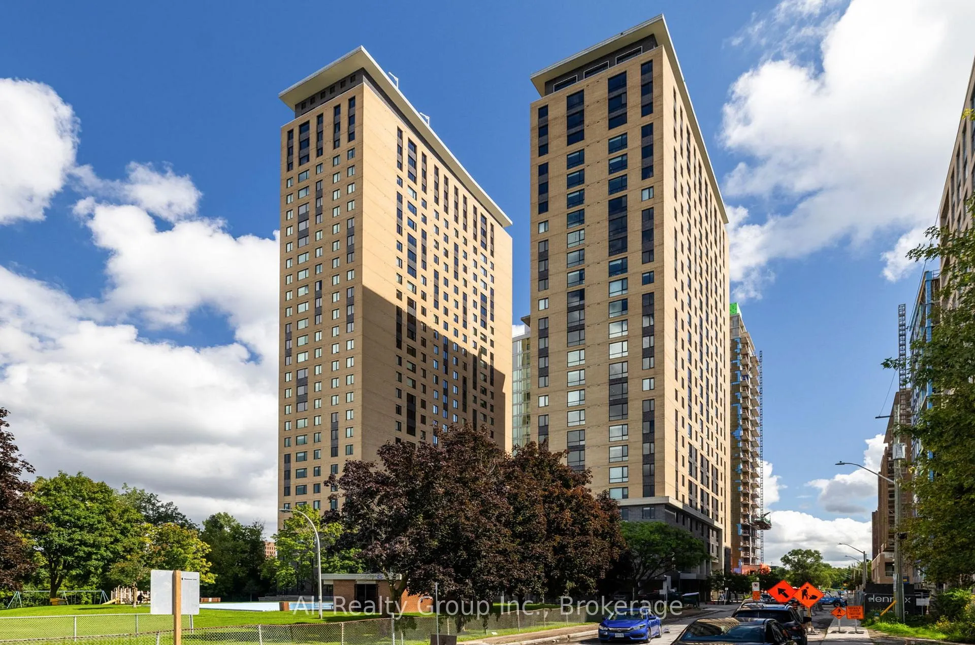Photo 1 of Unit 2918, 105 Champagne Avenue S, Ottawa, West Centre Town — HOMEH