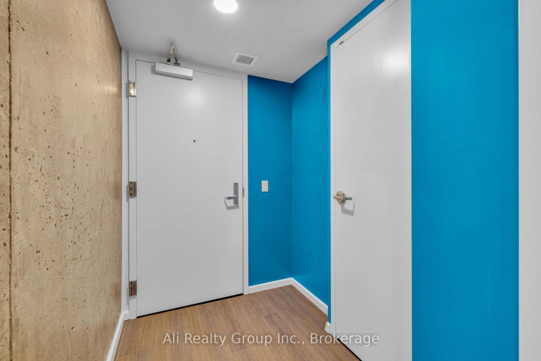 Photo 2 of Unit 2918, 105 Champagne Avenue S, Ottawa, West Centre Town — HOMEH