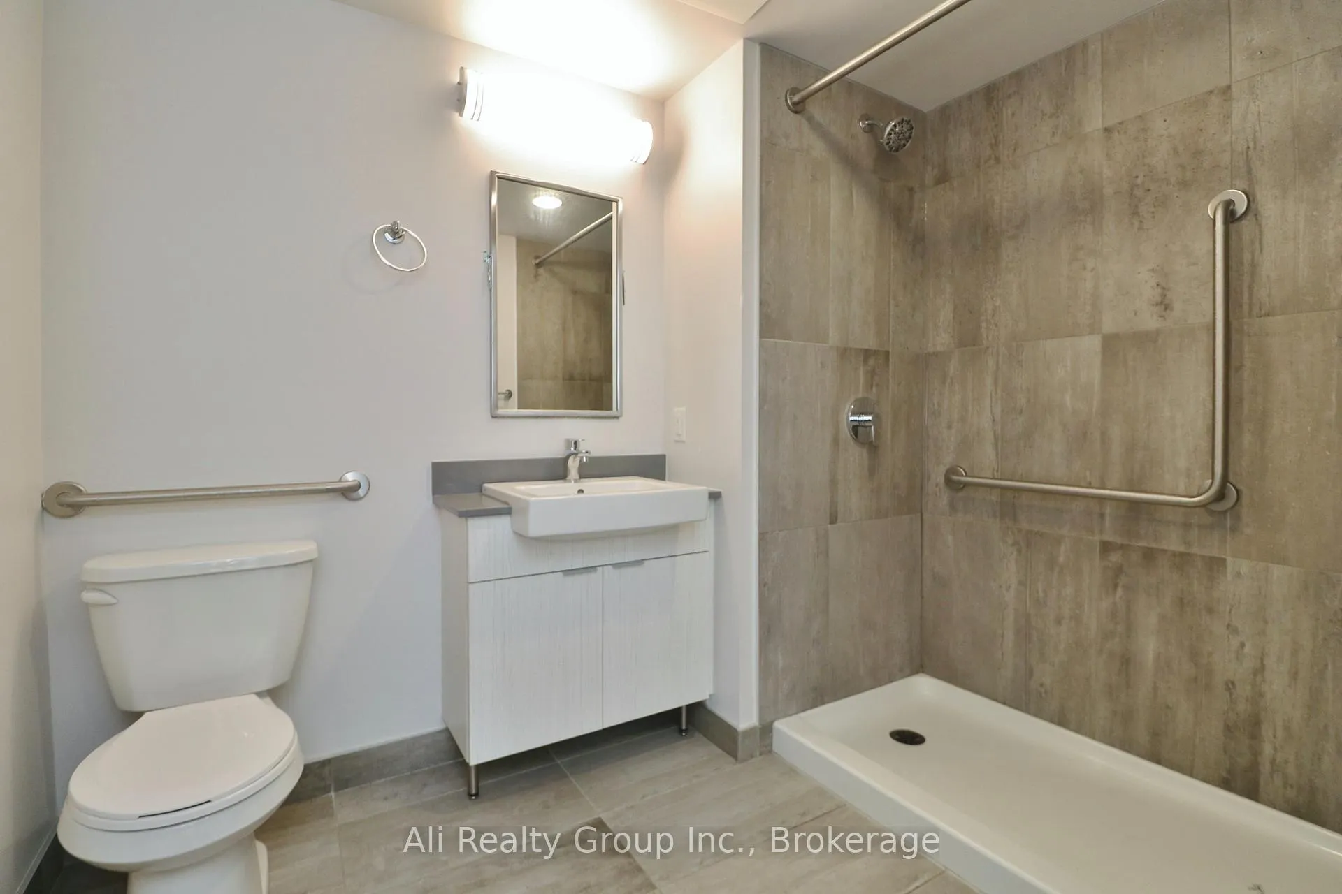 Photo 4 of Unit 2918, 105 Champagne Avenue S, Ottawa, West Centre Town — HOMEH