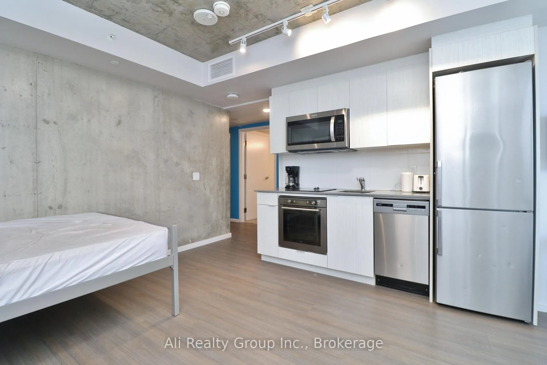 Photo 6 of Unit 2918, 105 Champagne Avenue S, Ottawa, West Centre Town — HOMEH