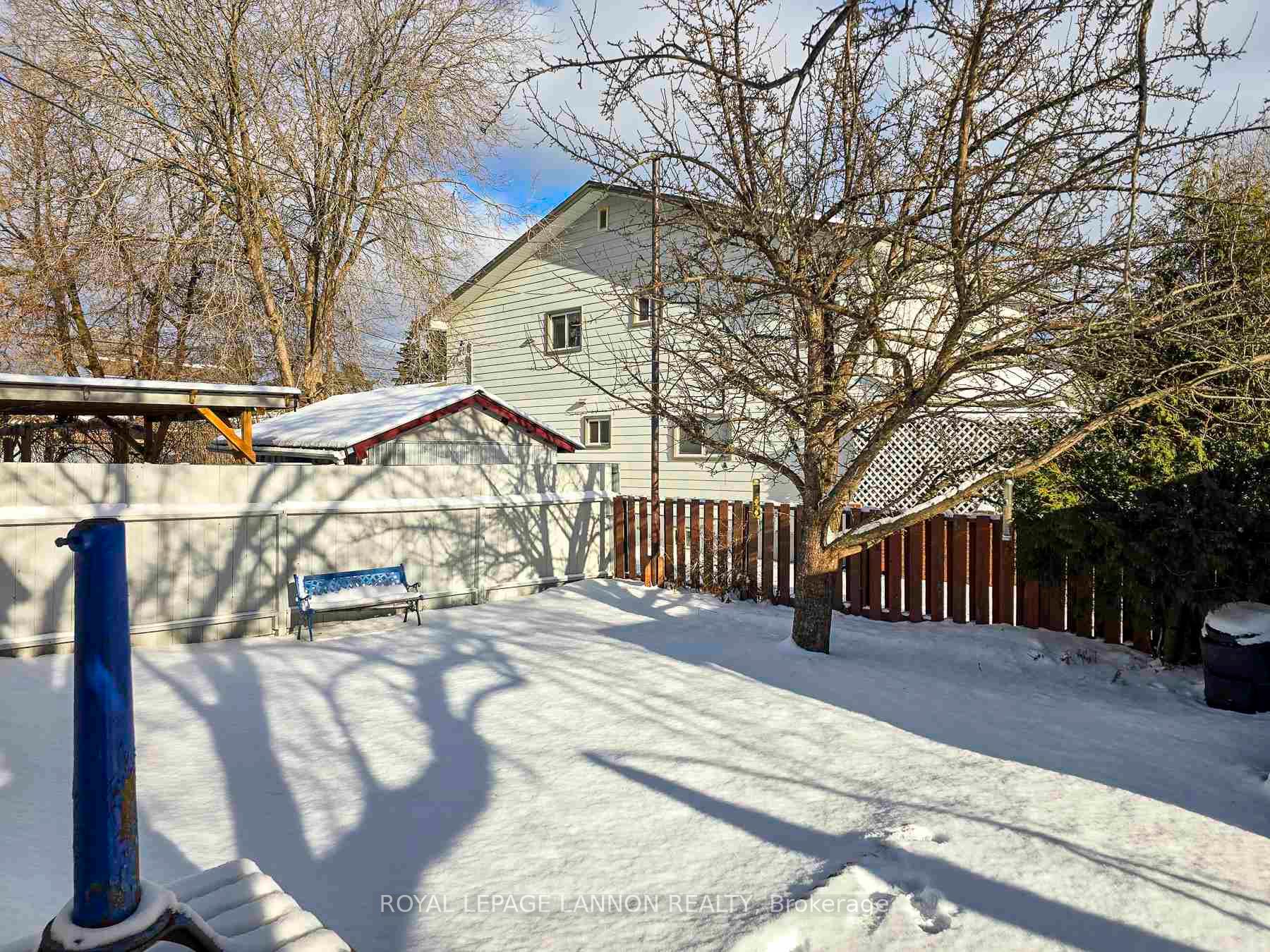 Photo 44 of 460 leslie Avenue, Thunder Bay, Current River — HOMEH