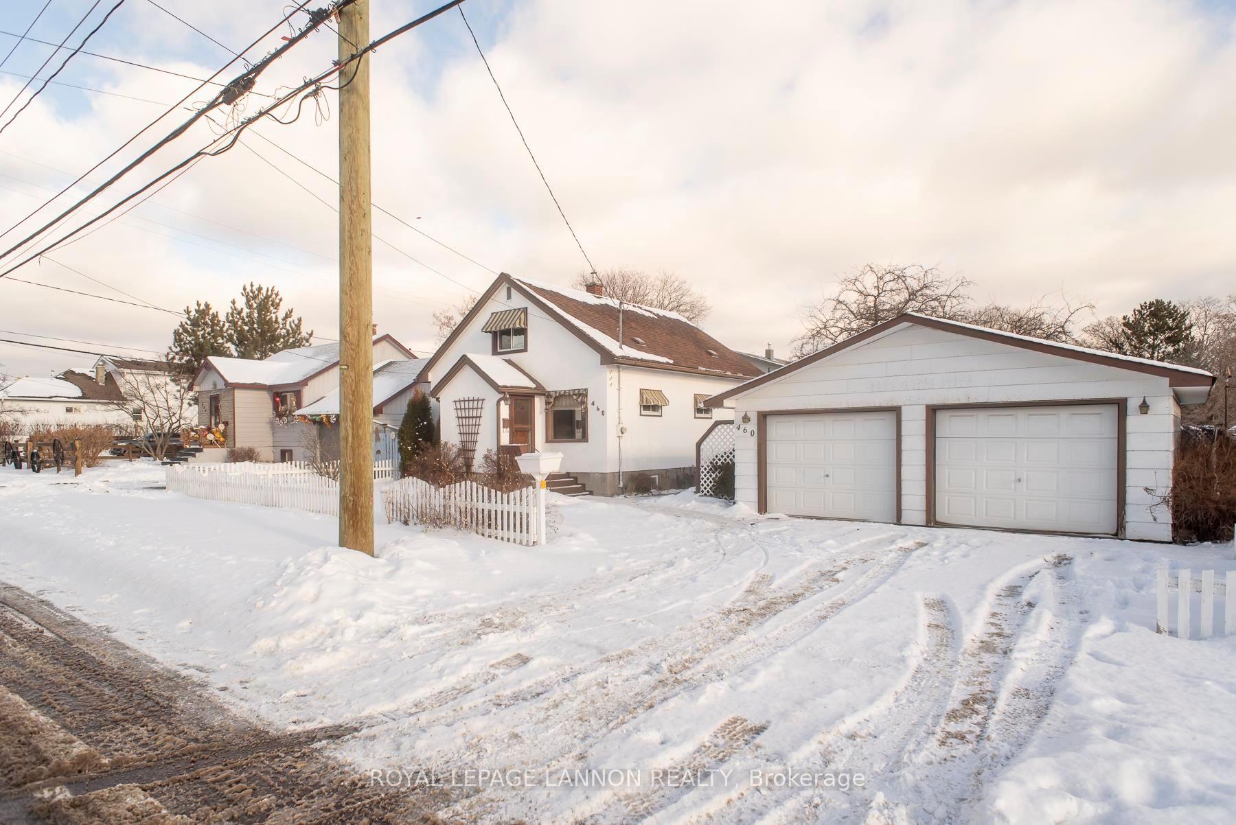 Photo 49 of 460 leslie Avenue, Thunder Bay, Current River — HOMEH