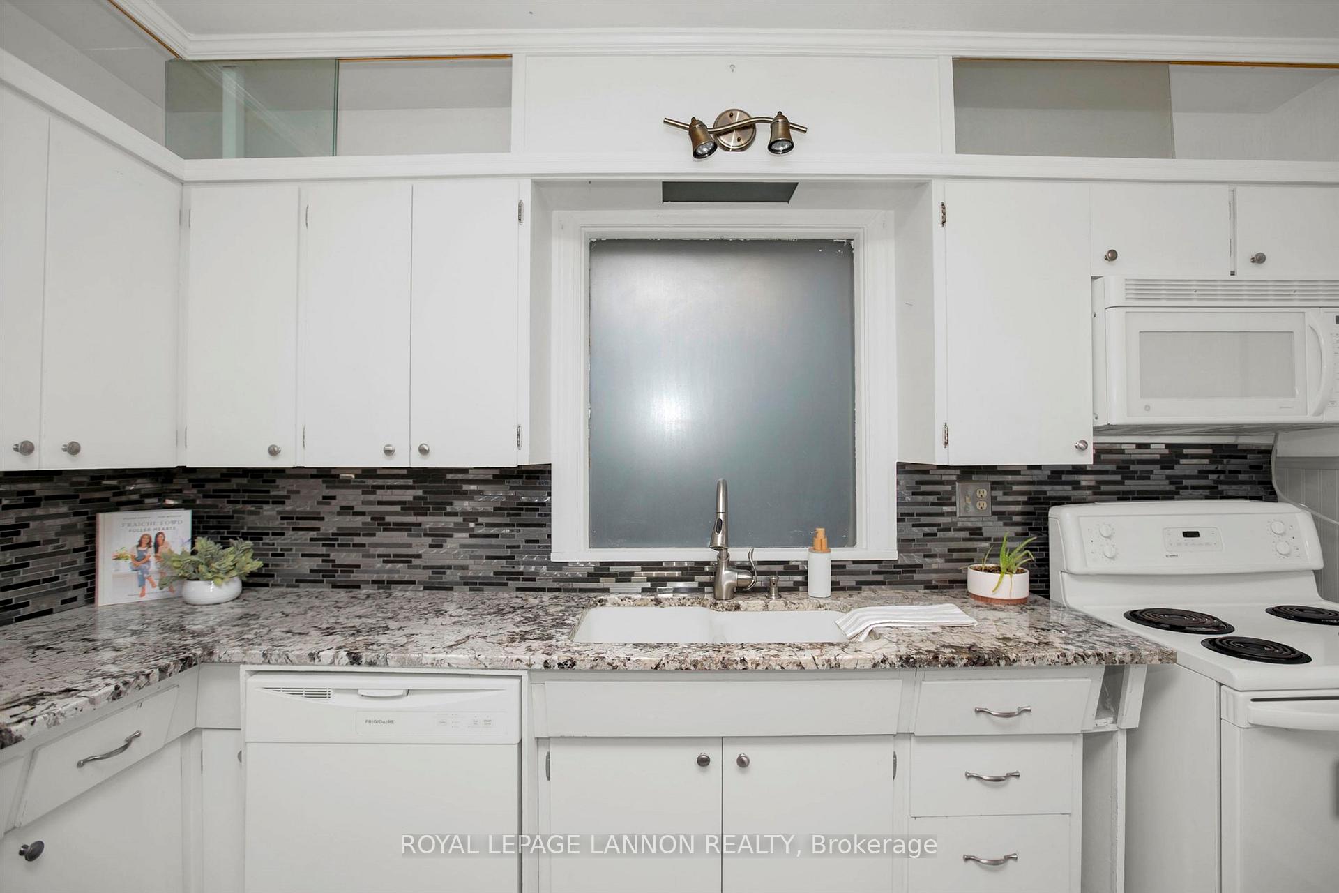 Photo 8 of 639 Red River Road, Thunder Bay, West End — HOMEH