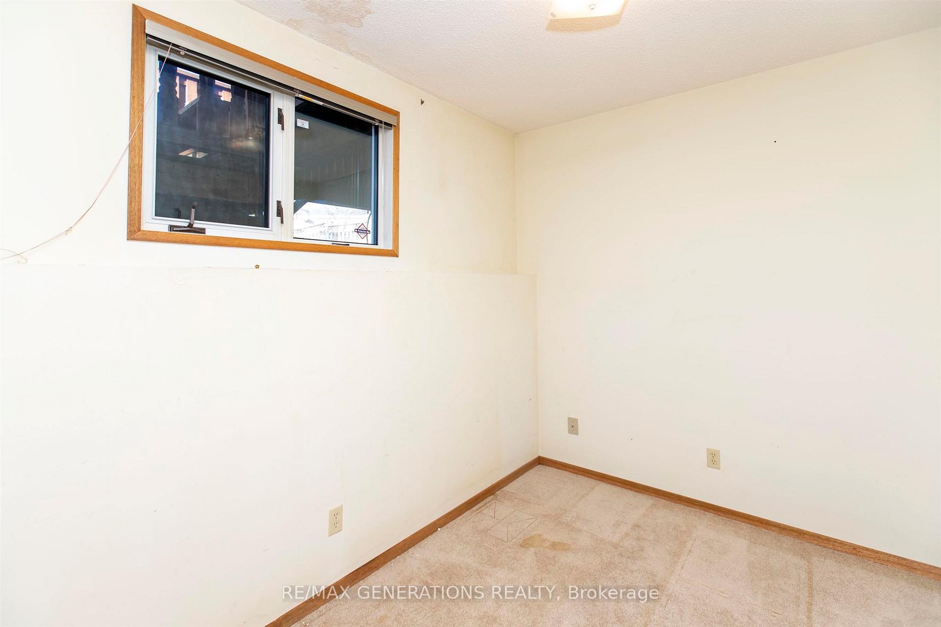 Photo 24 of 265 London Drive, Thunder Bay, Dawson Heights — HOMEH