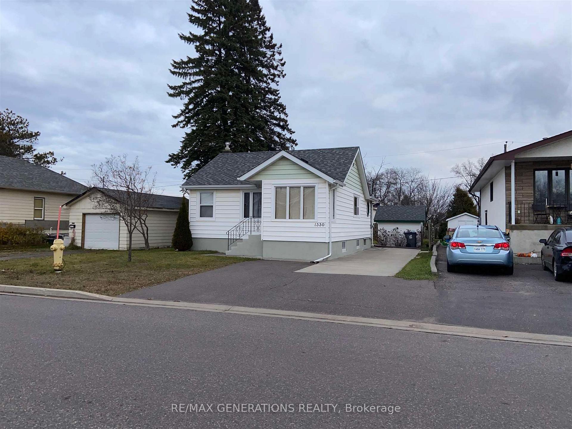 Photo 2 of 1330 Georgina Avenue, Thunder Bay, Westfort — HOMEH