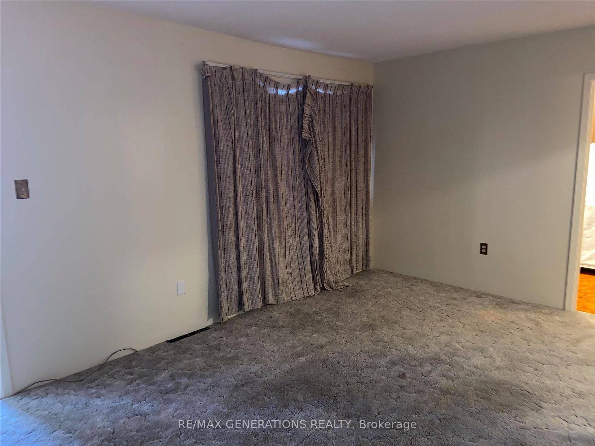 Photo 5 of 1330 Georgina Avenue, Thunder Bay, Westfort — HOMEH